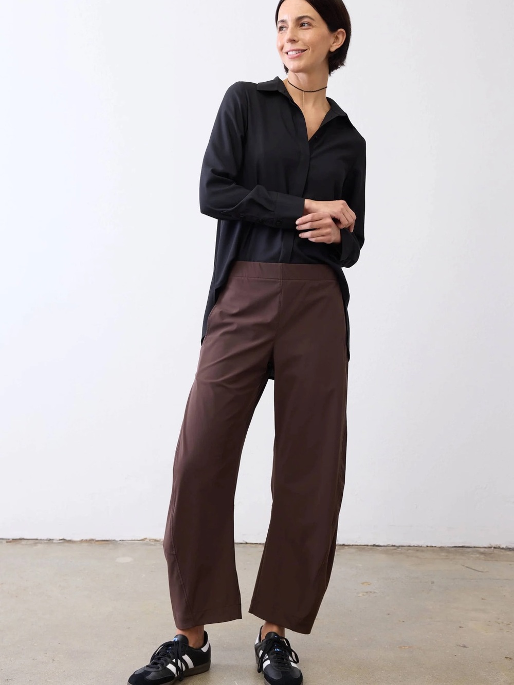 RUTI “ON THE LOOSE” WORK PANTS - SIZE 4 - COLOR: COFFEE // Worn once! - Picture 2 of 12